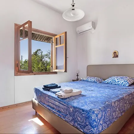 Sugar Town * Zacharo